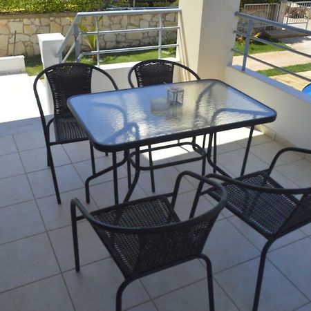 M&M Villa Kathaniá Extérieur photo