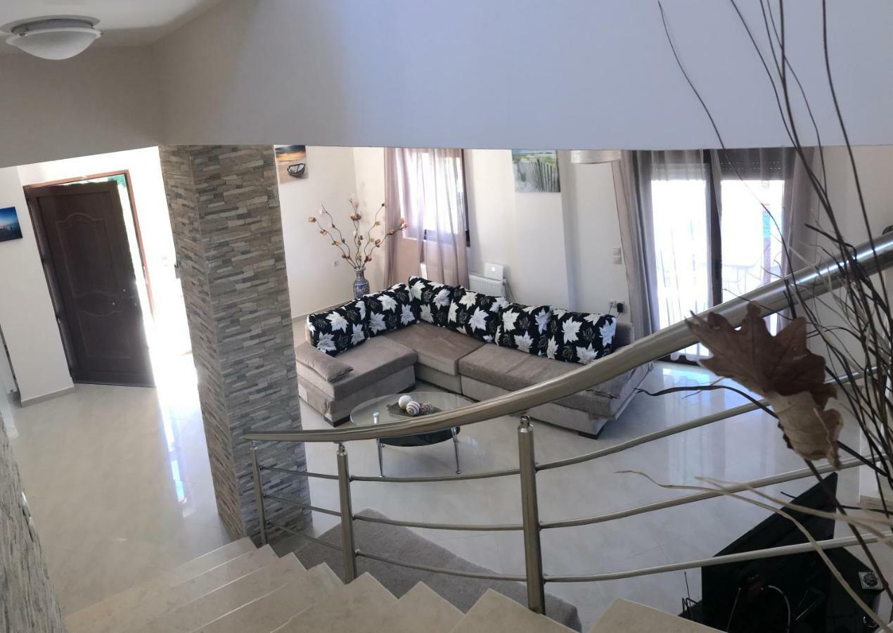 M&M Villa Kathaniá Extérieur photo